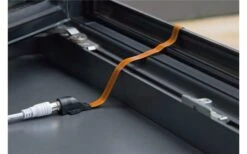 Goobay WEFD 03 Fensterdurchführung Wasserdicht 0,2 M 9 Goobay WEFD 03 Fensterdurchführung Wasserdicht 0,2 M -Dometic Verkaufsgeschäft 445427 3307590