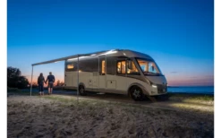 Fiamma F80L 450 Markise Gehäusefarbe Deep Black Tuchfarbe Royal Grey 450 Cm -Dometic Verkaufsgeschäft 804107 5271785