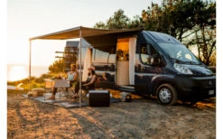 Fiamma F80s Ducato 320 Markise Gehäusefarbe Deep Black Tuchfarbe Royal Grey 320 Cm -Dometic Verkaufsgeschäft 822710 5315042